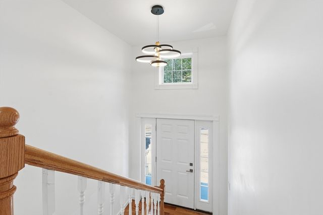 39 Hiland Road, Charlton, MA 01507