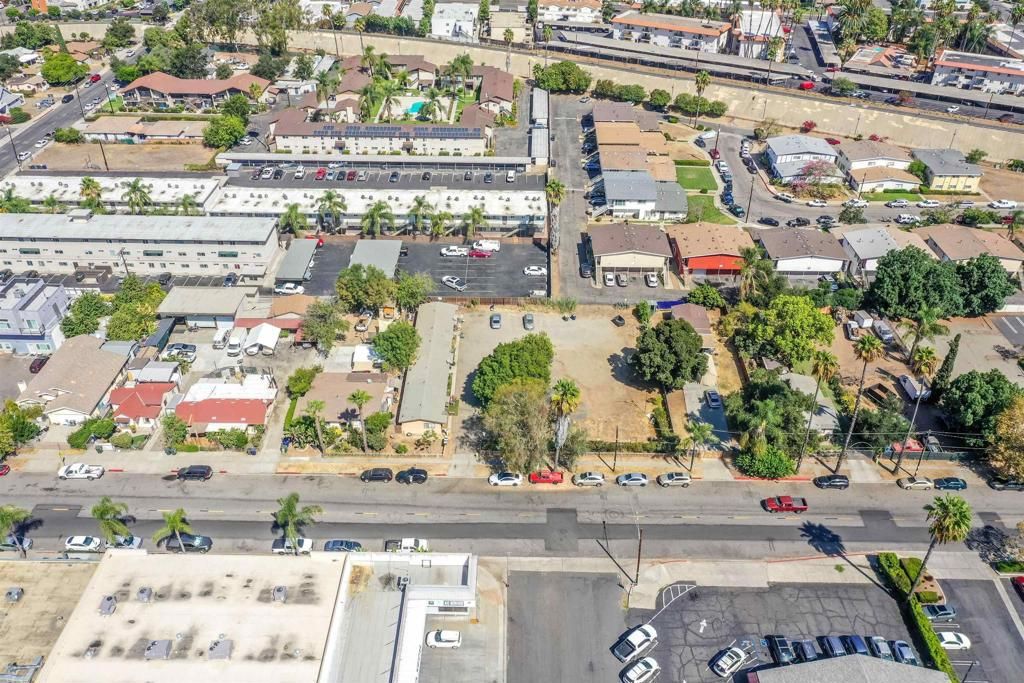 366 E Pennsylvania, Escondido, CA 92025 — photo 2