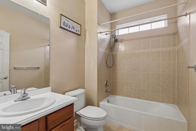 39 DANBURY RD, Woolwich Twp, NJ 08085