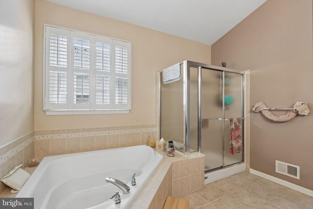 39 DANBURY RD, Woolwich Twp, NJ 08085