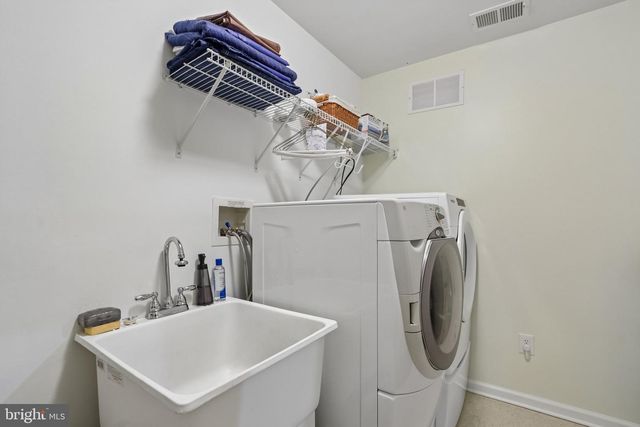 39 DANBURY RD, Woolwich Twp, NJ 08085