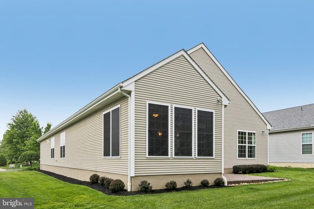 39 DANBURY RD, Woolwich Twp, NJ 08085