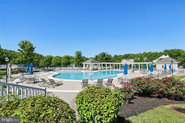 39 DANBURY RD, Woolwich Twp, NJ 08085