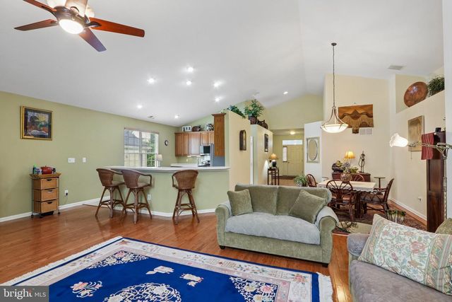 39 DANBURY RD, Woolwich Twp, NJ 08085