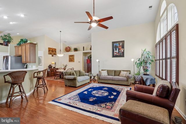 39 DANBURY RD, Woolwich Twp, NJ 08085