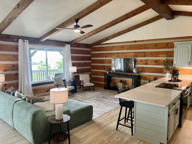 7 Arthur Ct, Waverly, TN 37185