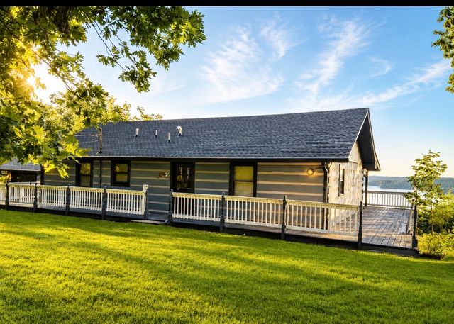7 Arthur Ct, Waverly, TN 37185