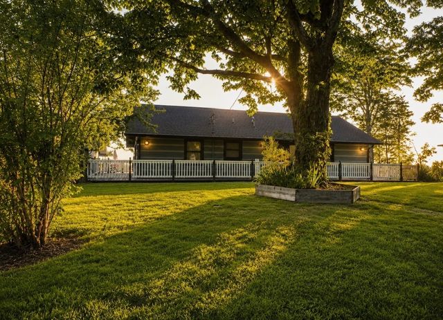 7 Arthur Ct, Waverly, TN 37185