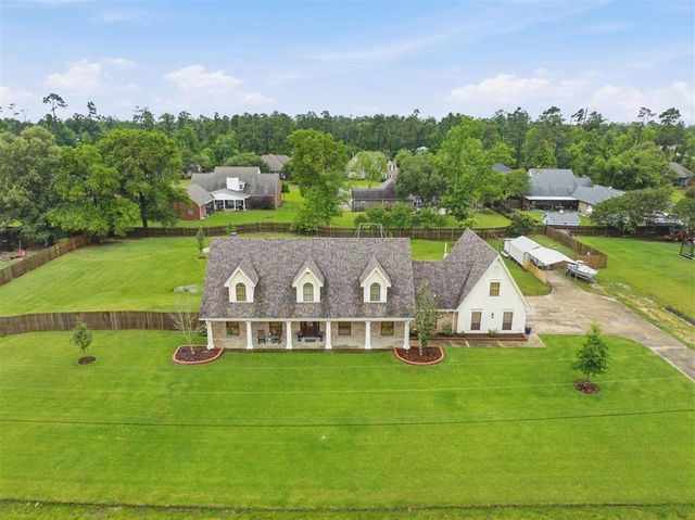 1470 Tan Tara Circle, Moss Bluff, LA 70611