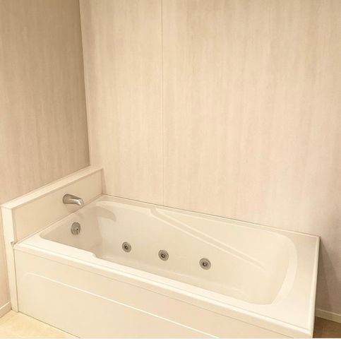 117 S Main Street, Elkader, IA 52043