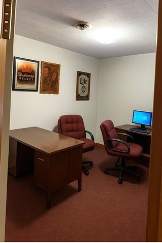 117 S Main Street, Elkader, IA 52043