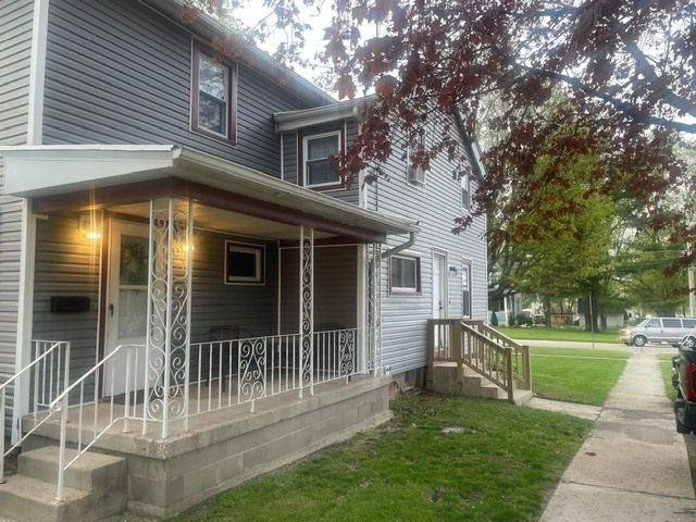 230 E ELM Street, Sycamore, IL 60178