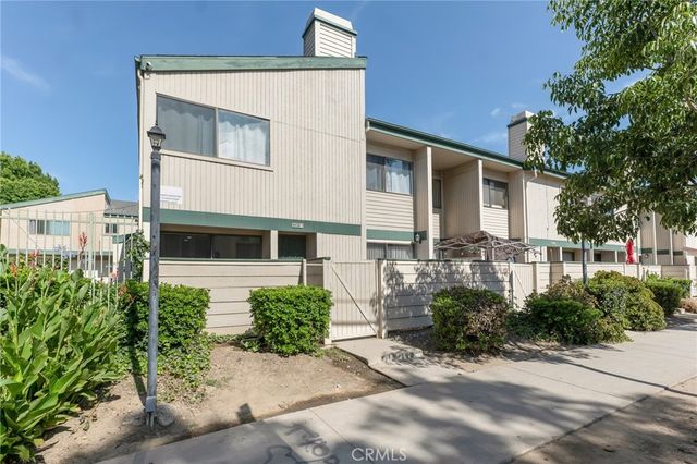 8430 Langdon Avenue 1, North Hills, CA 91343