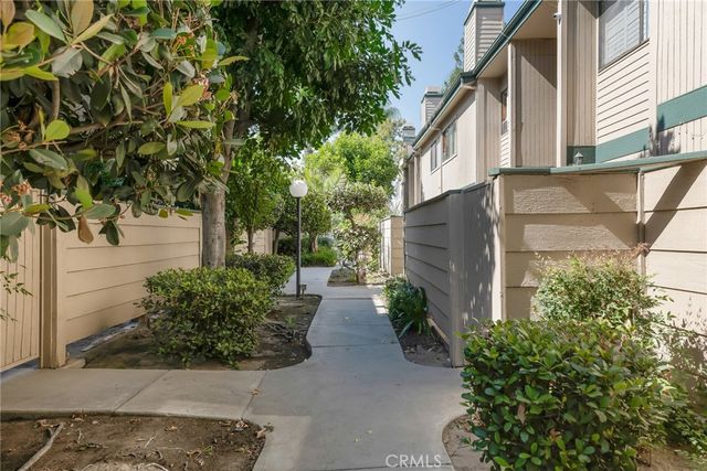 8430 Langdon Avenue 1, North Hills, CA 91343