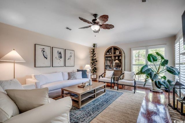 8 Martinique Dr., Myrtle Beach, SC 29572