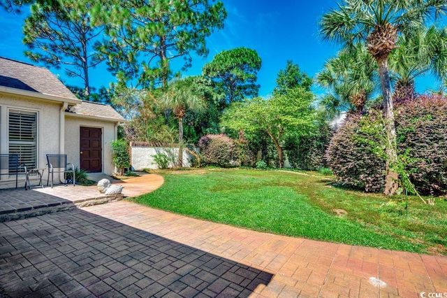 8 Martinique Dr., Myrtle Beach, SC 29572