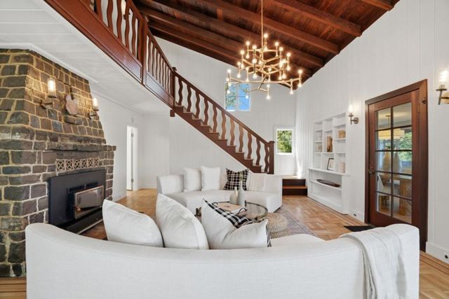 157 Springdale Way, Redwood City, CA 94062