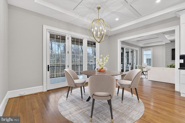 7002 RIVER OAKS DR, Mclean, VA 22101