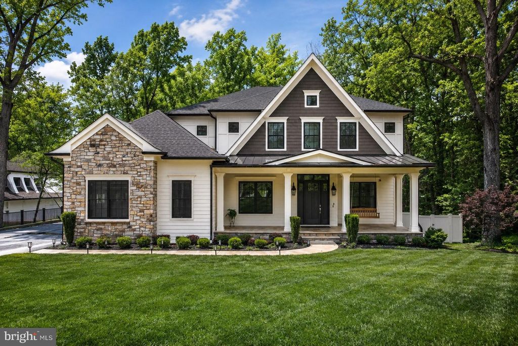 7002 RIVER OAKS DR, Mclean, VA 22101