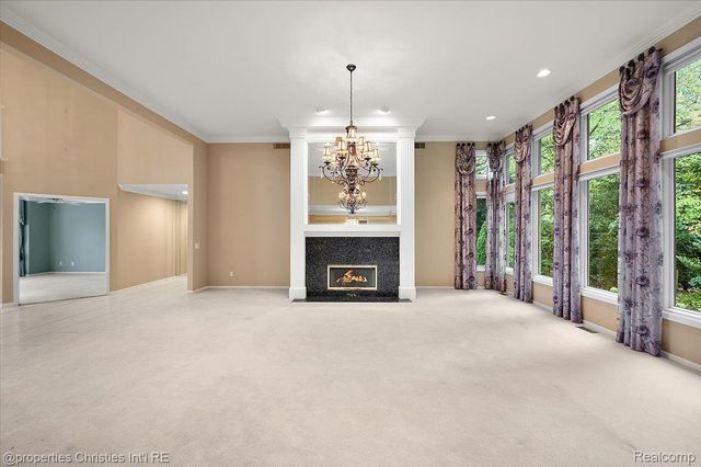 37907 Turnberry Court, Farmington, MI 48331