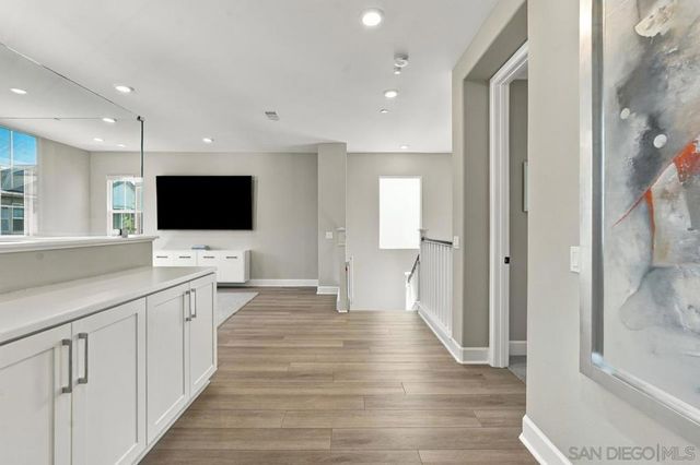8246 Waverly, San Diego, CA 92129