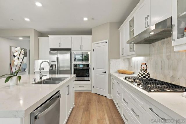 8246 Waverly, San Diego, CA 92129
