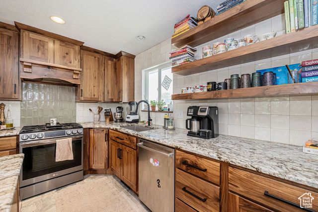 1817 W 150 N, West Point, UT 84015