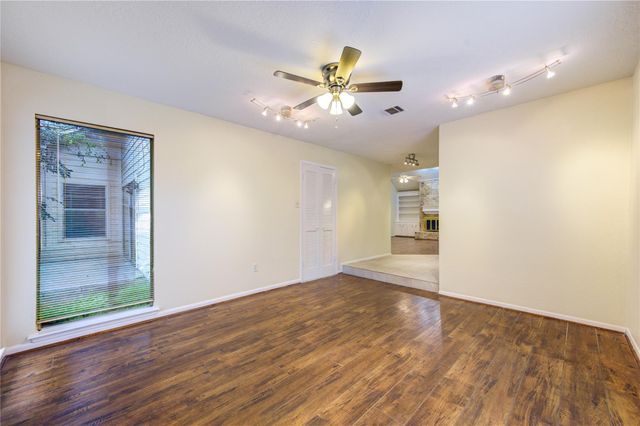 12810 Chaseland Lane, Houston, TX 77077