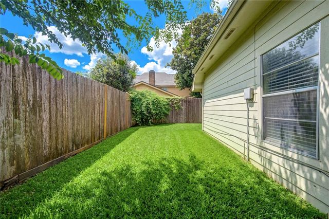 12810 Chaseland Lane, Houston, TX 77077