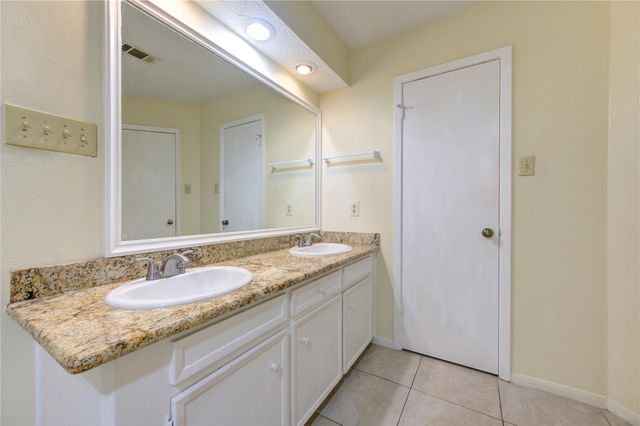 12810 Chaseland Lane, Houston, TX 77077