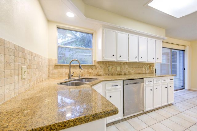 12810 Chaseland Lane, Houston, TX 77077
