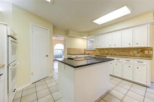 12810 Chaseland Lane, Houston, TX 77077