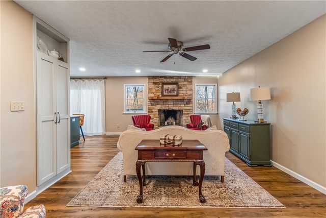 610 W Alex Bell Road, Washington Twp, OH 45459