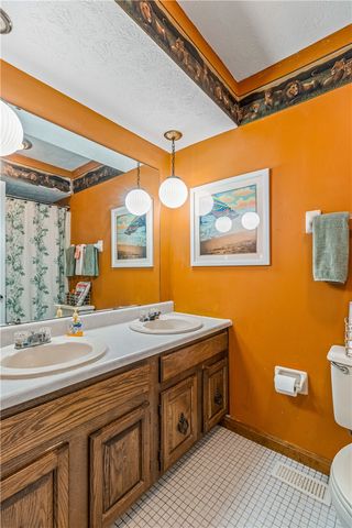 610 W Alex Bell Road, Washington Twp, OH 45459