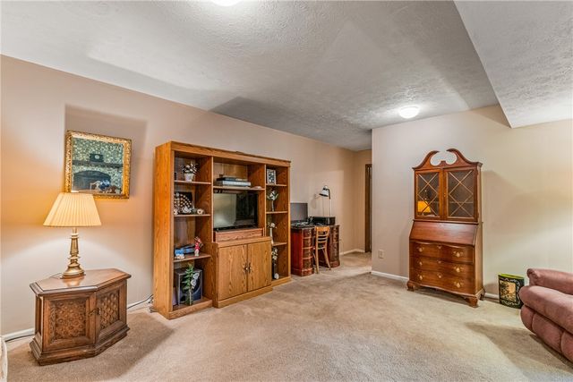 610 W Alex Bell Road, Washington Twp, OH 45459