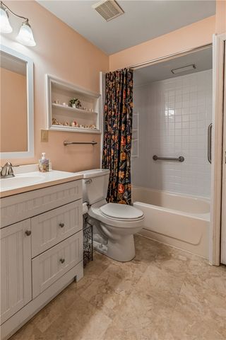 610 W Alex Bell Road, Washington Twp, OH 45459