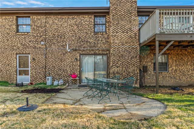 610 W Alex Bell Road, Washington Twp, OH 45459