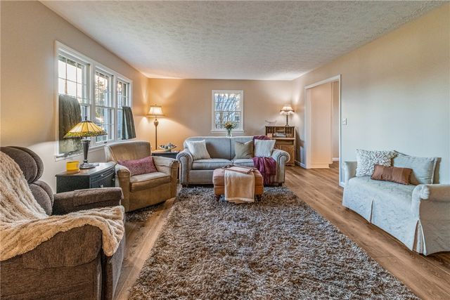 610 W Alex Bell Road, Washington Twp, OH 45459