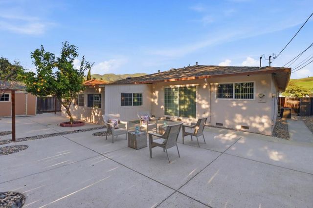 395 Fanyon Street, Milpitas, CA 95035