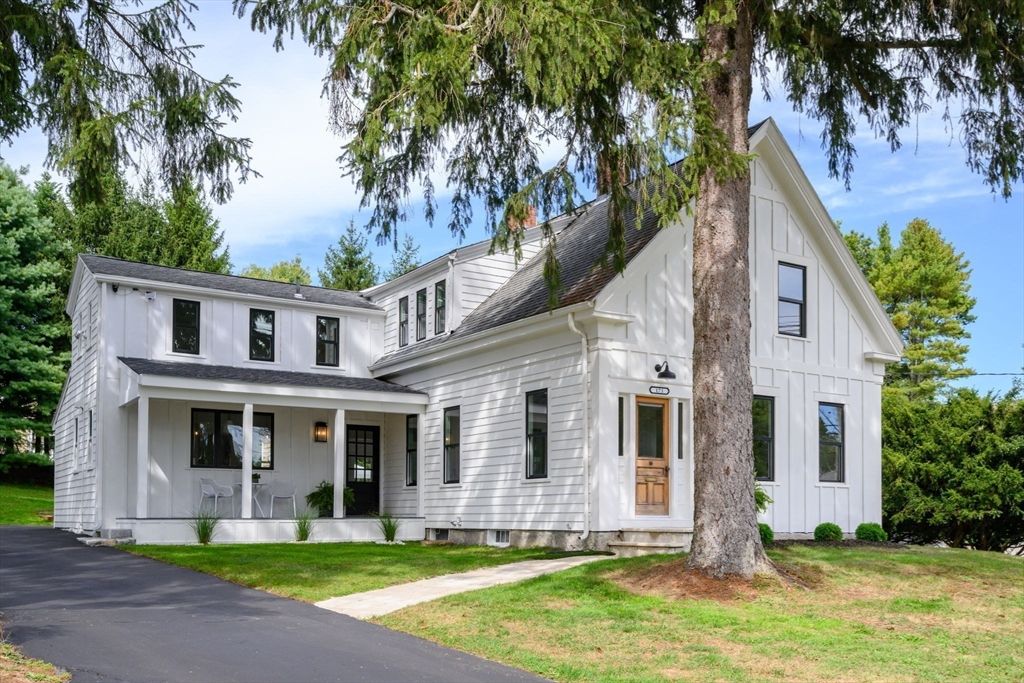 171 Fort Hill St, Hingham, MA 02043