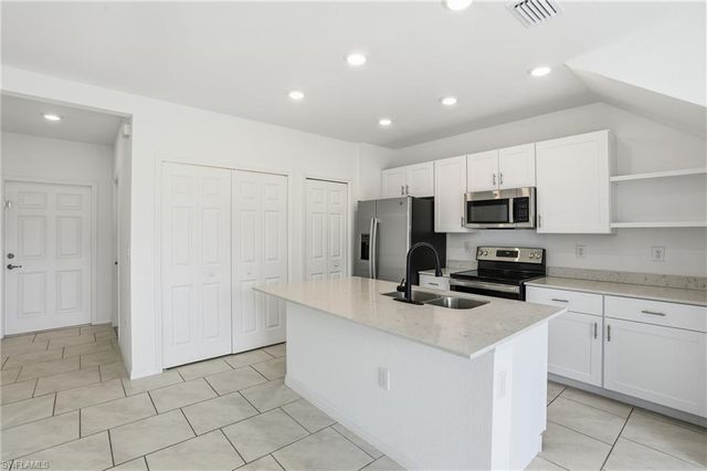 14200 Oviedo PL, Fort Myers, FL 33905