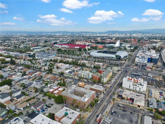 4125 S Figueroa 202, Los Angeles, CA 90037