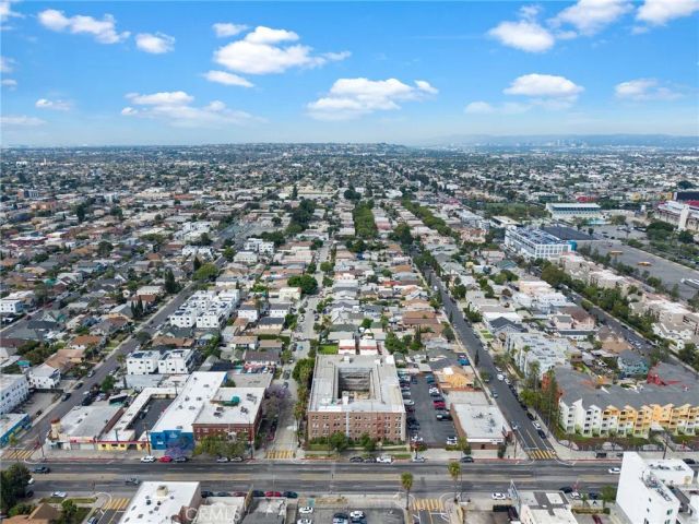 4125 S Figueroa 202, Los Angeles, CA 90037