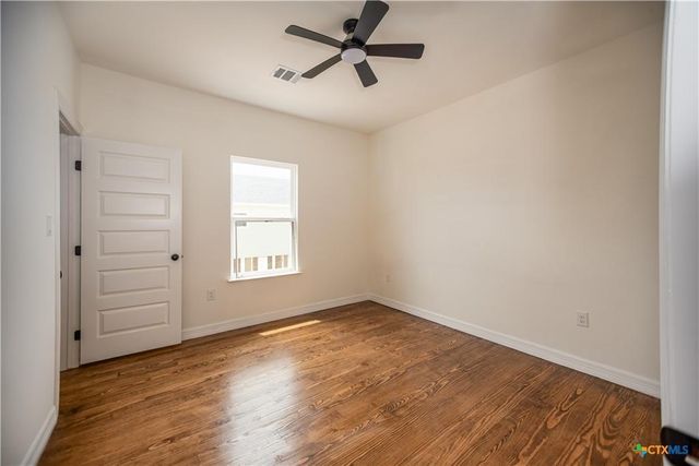 177 Powderhorn Lane, Port Lavaca, TX 77979