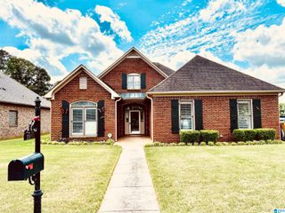 5901 STONEGATE LANE, Trussville, AL 35173