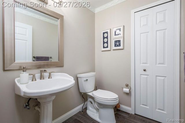 43524 Austin Drive, Sterling Heights, MI 48314