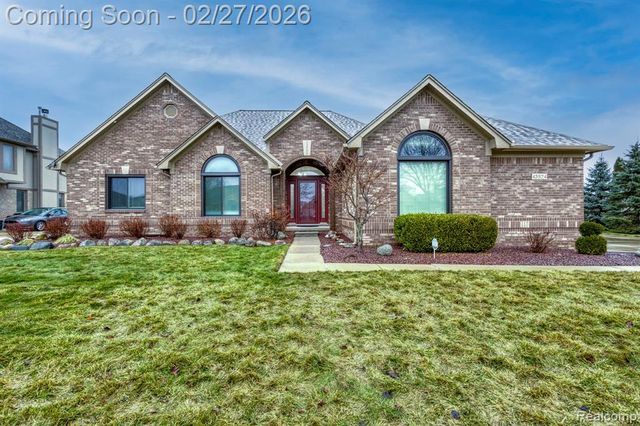 43524 Austin Drive, Sterling Heights, MI 48314