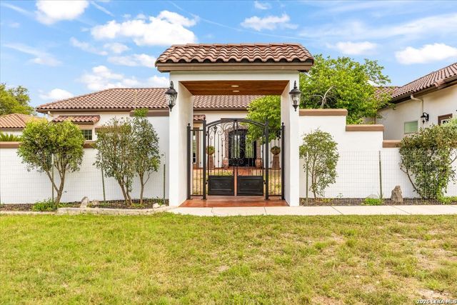 230 Dry Bear, New Braunfels, TX 78132