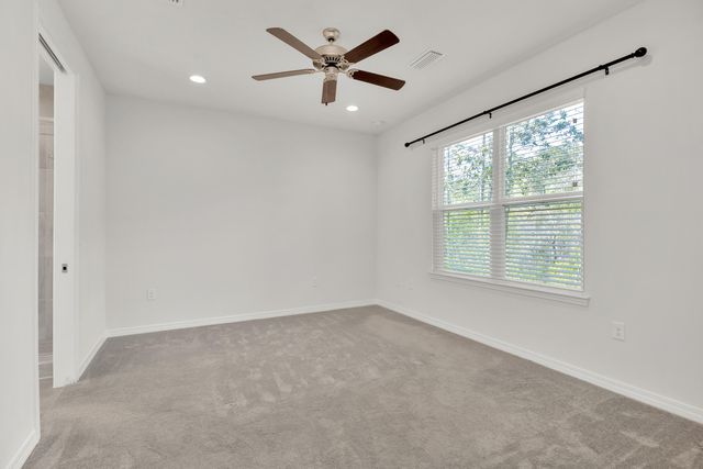 303 Key Lime Place, Crestview, FL 32536