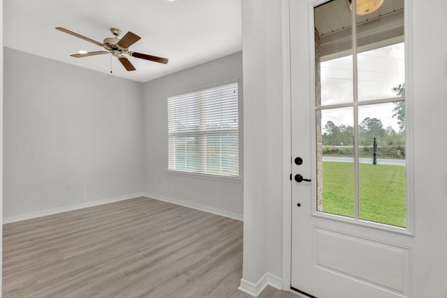 303 Key Lime Place, Crestview, FL 32536